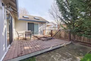 1884 SW Allen Creek Rd, Grants Pass, OR 97527 - Photo 21