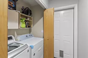 1884 SW Allen Creek Rd, Grants Pass, OR 97527 - Photo 17