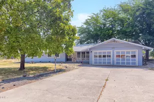3007 Erline Way, Medford, OR 97502 - Photo 1