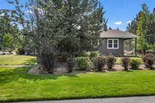 19515 Fisher Lake Ln, Bend, OR 97702 - Photo 37