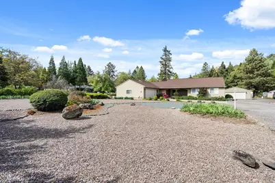 3248 Griffin Creek Road, Medford, OR 97501 - Photo 65