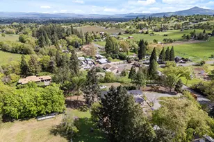 3248 Griffin Creek Rd, Medford, OR 97501 - Photo 55