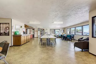 4624 S Pacific Hwy, Phoenix, OR 97535 - Photo 27