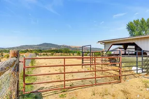1241 Dry Creek Rd, Eagle Point, OR 97524 - Photo 43