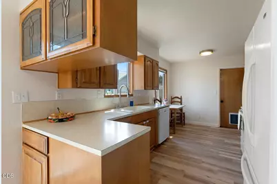 1730 Roberts Road, Medford, OR 97504 - Photo 19