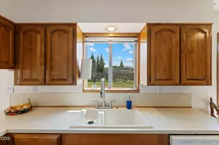 1730 Roberts Rd, Medford, OR 97504 - Photo 21