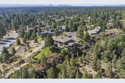 61576 SW Longview Street, Bend, OR 97702 - Photo 69