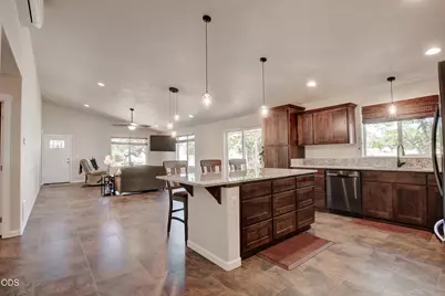 1765 Brownsboro-Meridian Road, Eagle Point, OR 97524 - Photo 7