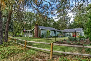 28 Galls Creek Rd, Gold Hill, OR 97525 - Photo 1