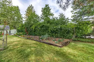 28 Galls Creek Rd, Gold Hill, OR 97525 - Photo 5