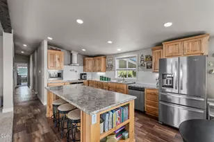 4243 NW Gerke Rd, Prineville, OR 97754 - Photo 9
