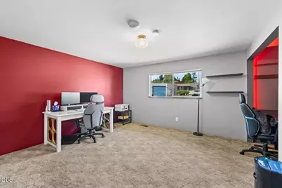1735 Parkdale Drive, Grants Pass, OR 97527 - Photo 21