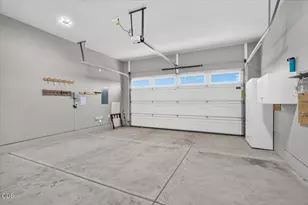 3710 Carlin Dr, Medford, OR 97504 - Photo 25