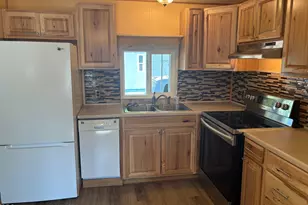 [Address not provided], Medford, OR 97501 - Photo 7