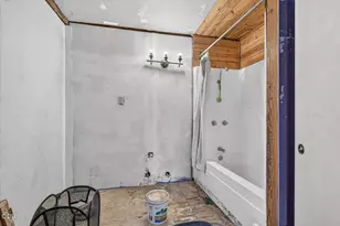 515 Powell Creek Rd, Williams, OR 97544 - Photo 13
