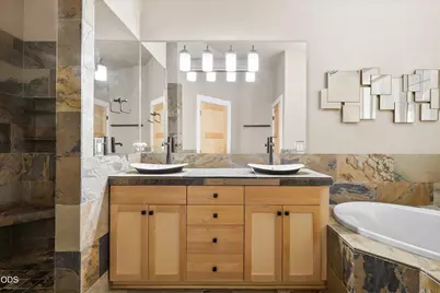 60446 Seventh Mountain Drive, Bend, OR 97702 - Photo 21