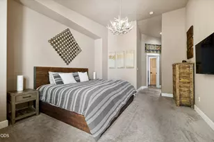60446 Seventh Mountain Dr, Bend, OR 97702 - Photo 17