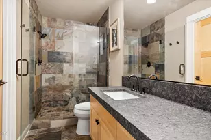 60446 Seventh Mountain Dr, Bend, OR 97702 - Photo 25