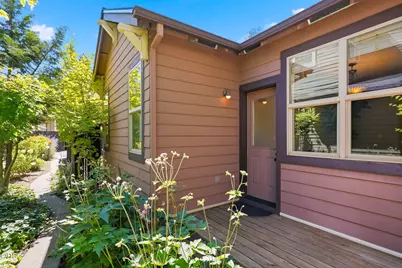 825 NE Wiest Way, Bend, OR 97701 - Photo 29