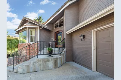 335 Mountain View Boulevard, Klamath Falls, OR 97601 - Photo 3