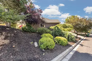 335 Mountain View Blvd, Klamath Falls, OR 97601 - Photo 5