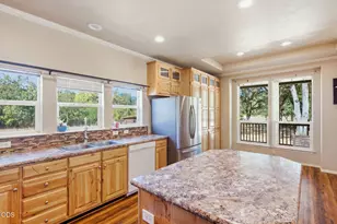 105 Dog Creek Rd, Wolf Creek, OR 97497 - Photo 11
