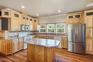 105 Dog Creek Rd, Wolf Creek, OR 97497 - Photo 9