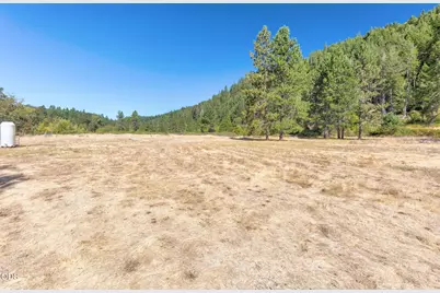 105 Dog Creek Road, Wolf Creek, OR 97497 - Photo 33