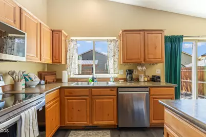 16465 Riley Drive, La Pine, OR 97739 - Photo 9