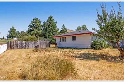 135 Leach Drive, Midland, OR 97634 - Photo 29