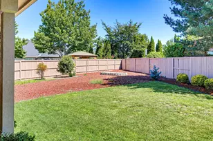 977 Fairview Ct, Eagle Point, OR 97524 - Photo 27