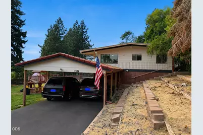 2304 Western Street, Klamath Falls, OR 97603 - Photo 1
