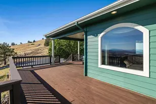 3427 Plum Hill Rd, Klamath Falls, OR 97601 - Photo 9