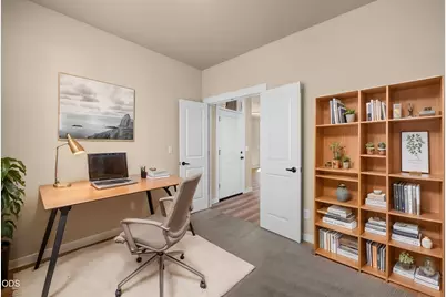 61065 SE Sydney Harbor Drive, Bend, OR 97702 - Photo 17