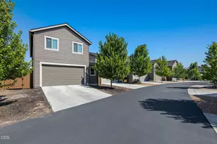 61065 SE Sydney Harbor Dr, Bend, OR 97702 - Photo 45