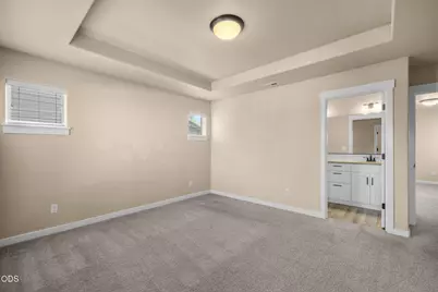 61065 SE Sydney Harbor Drive, Bend, OR 97702 - Photo 29