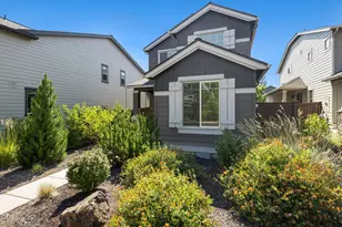 61065 SE Sydney Harbor Dr, Bend, OR 97702 - Photo 3