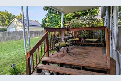 3745 Rogue River Highway, Gold Hill, OR 97525 - Photo 5