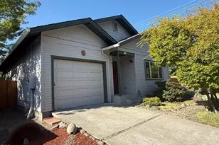 1302 Mill Pond Rd, Ashland, OR 97520 - Photo 1