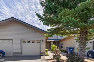 744 NE Savannah Dr, Bend, OR 97701 - Photo 5
