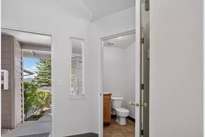 744 NE Savannah Drive, Bend, OR 97701 - Photo 9