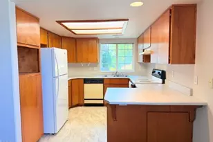 1004 Glengrove Ave, Central Point, OR 97502 - Photo 5