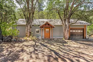 4539 OR-238, Jacksonville, OR 97530 - Photo 39
