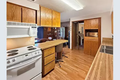2640 NE 8th Street, Bend, OR 97701 - Photo 11