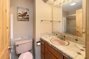 2640 NE 8th St, Bend, OR 97701 - Photo 19