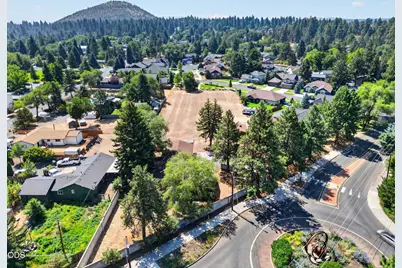 2640 NE 8th Street, Bend, OR 97701 - Photo 39