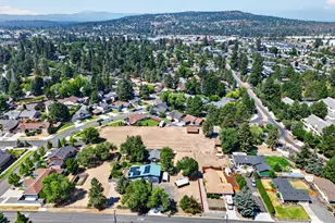 2640 NE 8th St, Bend, OR 97701 - Photo 41