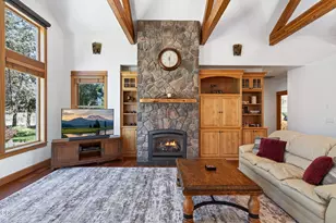 17690 Mountain View Rd, Sisters, OR 97759 - Photo 11