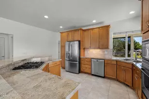 4318 SW Tommy Armour Ct, Redmond, OR 97756 - Photo 9