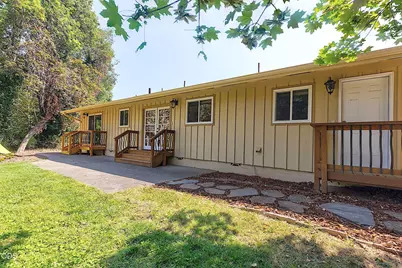 1744 Overland Drive, Grants Pass, OR 97527 - Photo 41